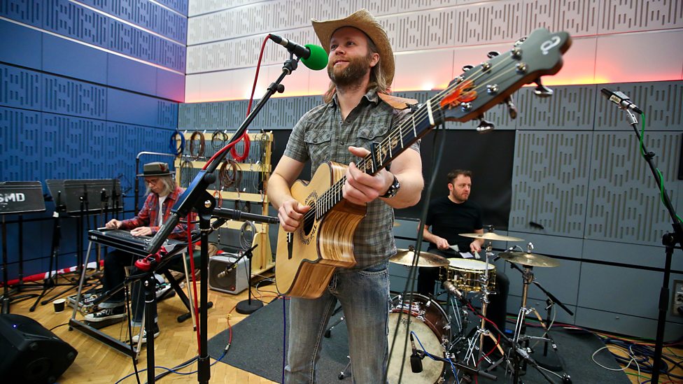 104-Ros-20160423-BBCR4-looseends-2-GY