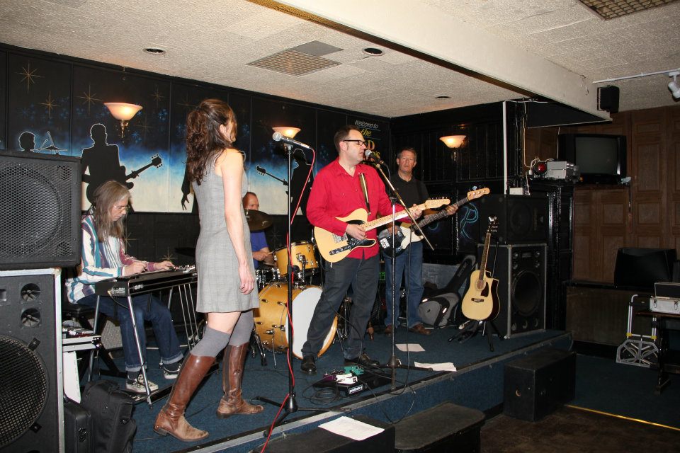 801-band3-tigers-head-20120413-GY